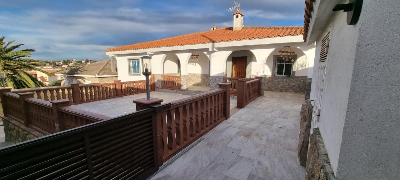 Villa Los Cantos Толедо Экстерьер фото